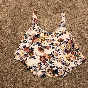 American Eagle flowy soft&sexy crop top